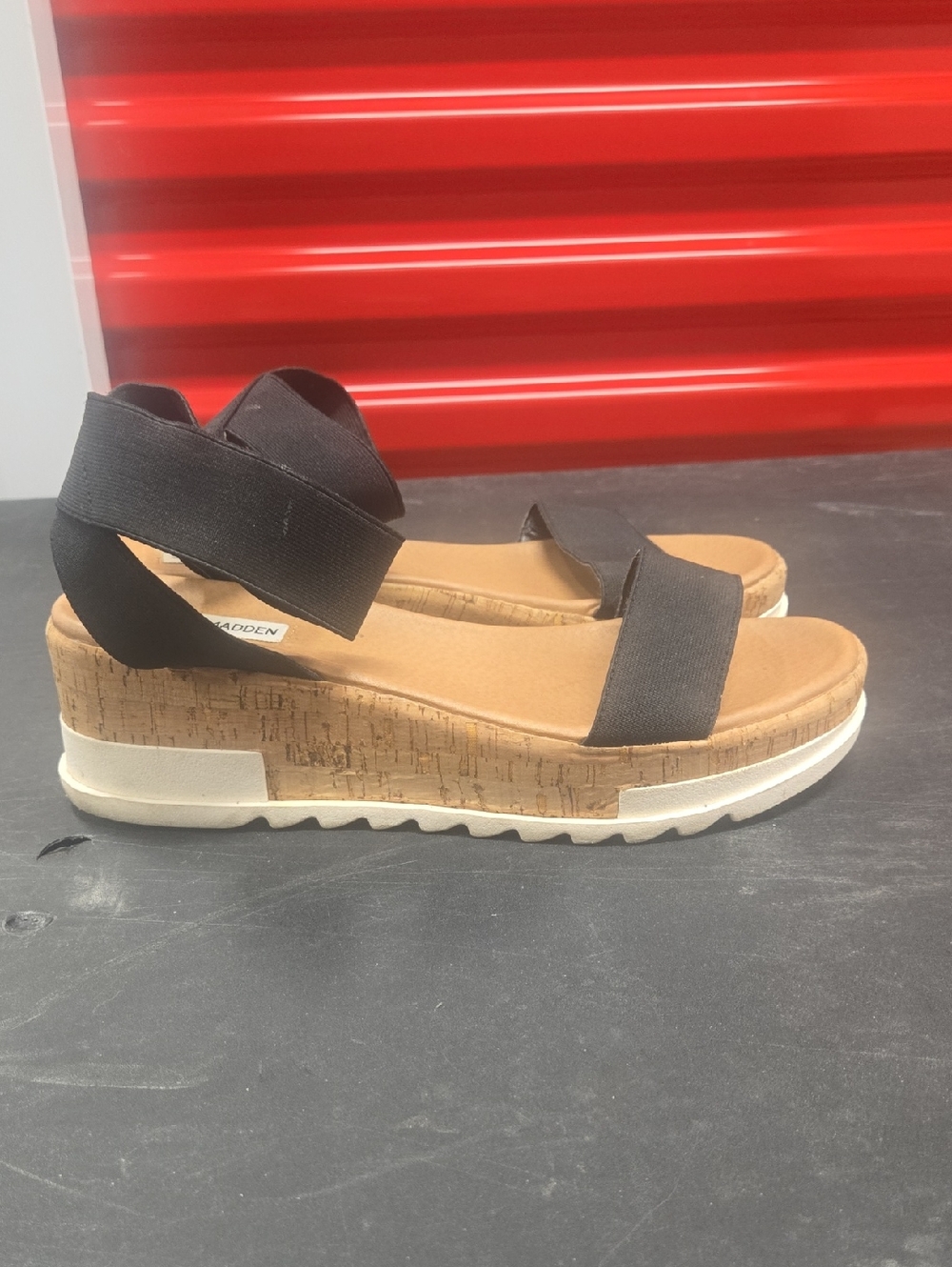 Black Cork Platform Sandal with Elastic Straps  Steve Madden  Women Size 10***
